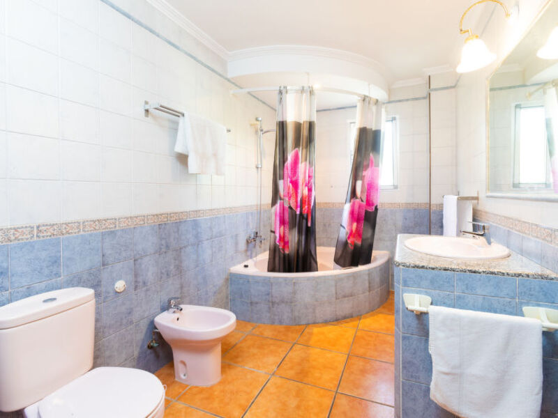 Front Seaview, 1 Bedroom In Torrox