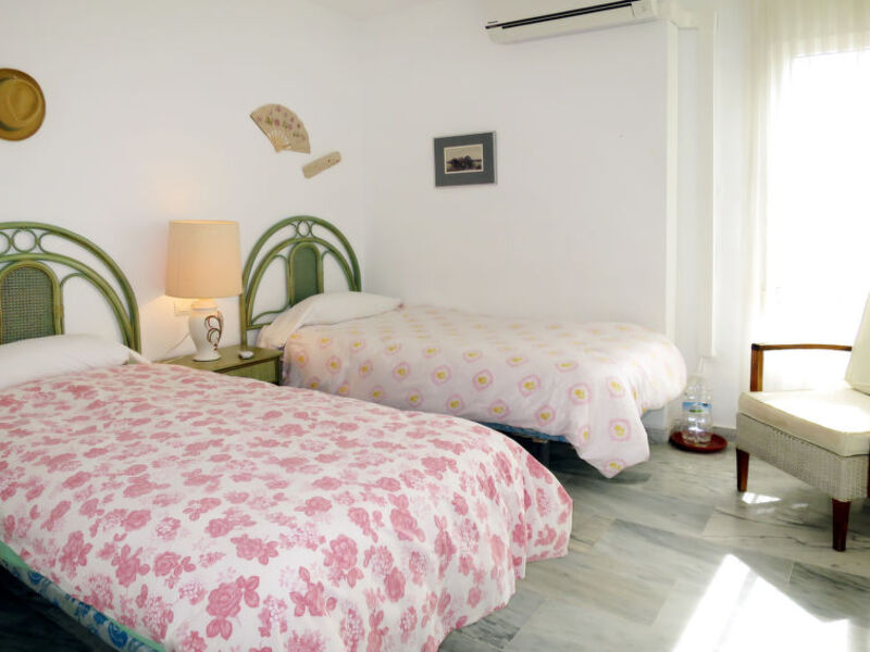 Amazing 3 Bedrooms Front Sea View.