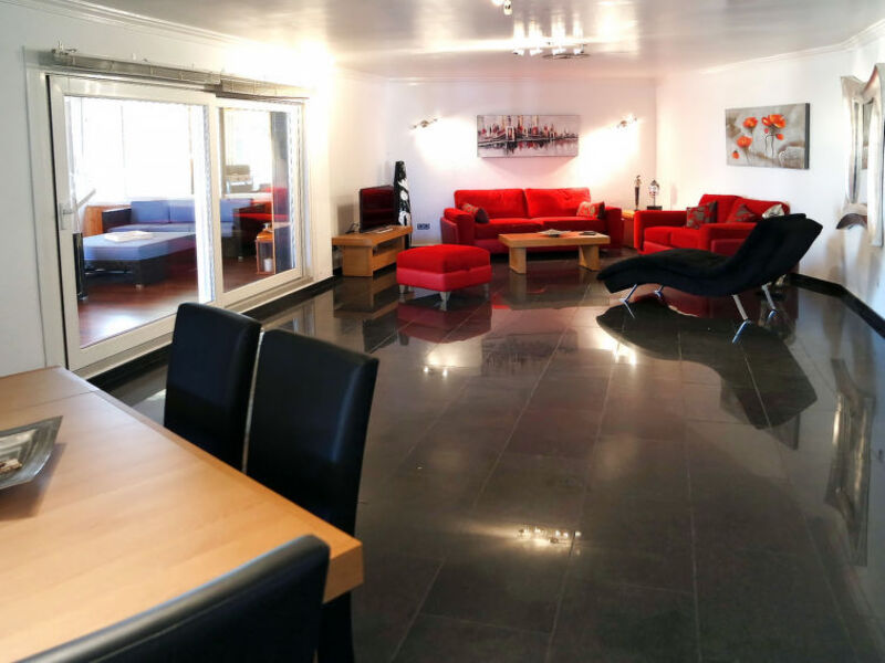 Amazing 3 Bedrooms Front Sea View.