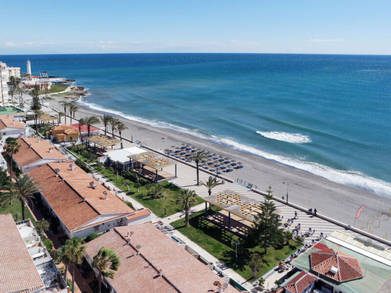 Amazing 3 Bedrooms Front Sea View.