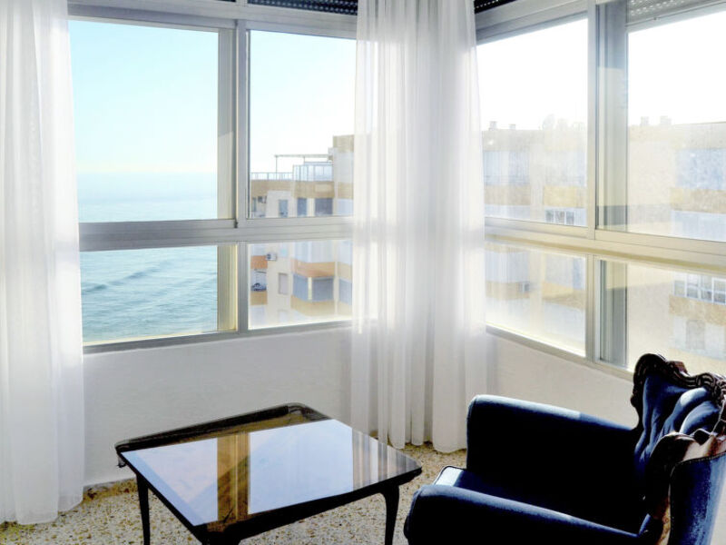 Amazing 3 Bedrooms Front Sea View.