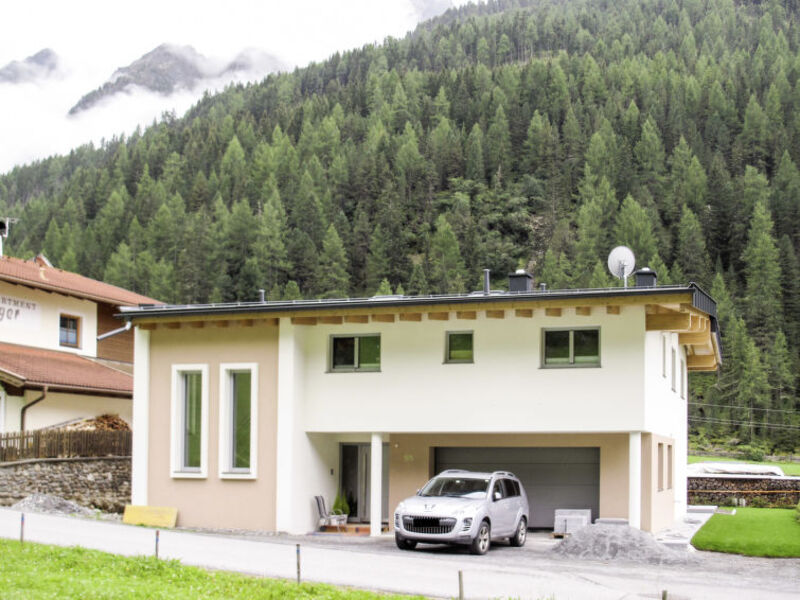 Haus Leoni