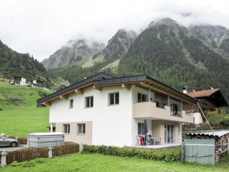 Haus Leoni
