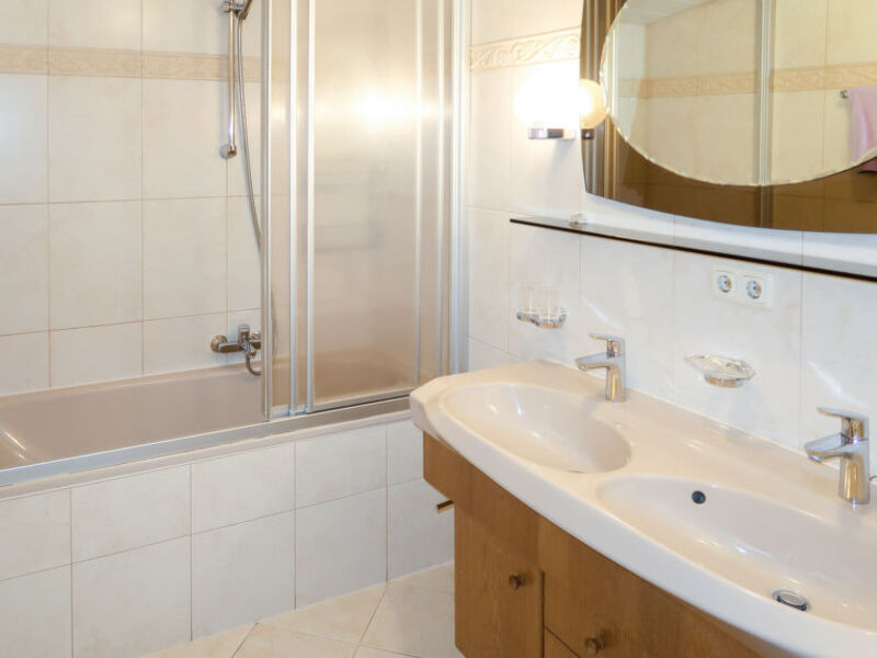 Wohnung Schrofenstein