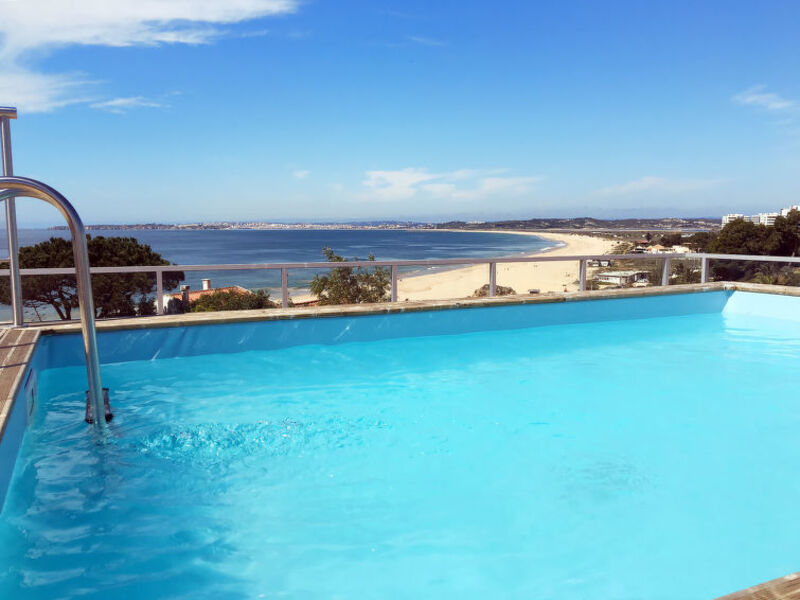 Prainha Village
