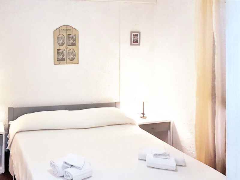 Baia De Bahas - Apartments & Resort