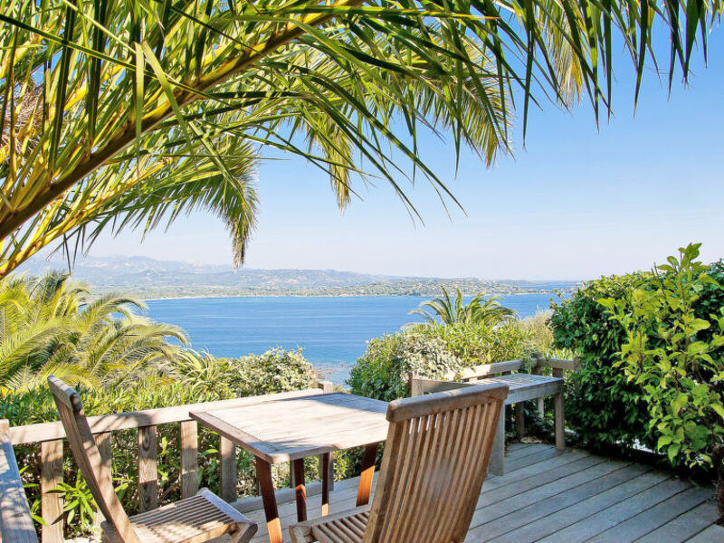 Les Hauts De Pavellone
