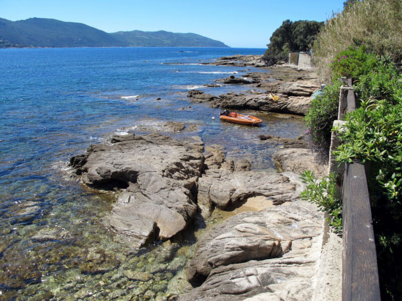 Agula Marina