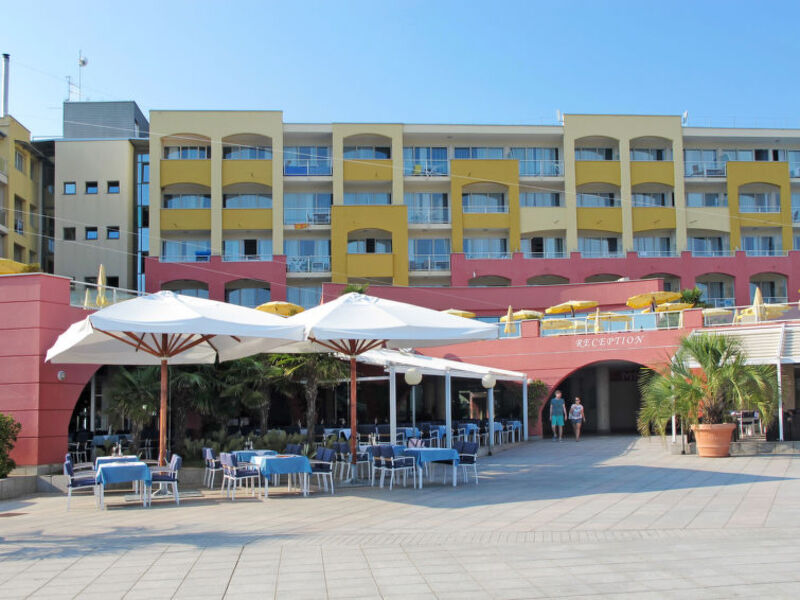 Aparthotel Del Mar