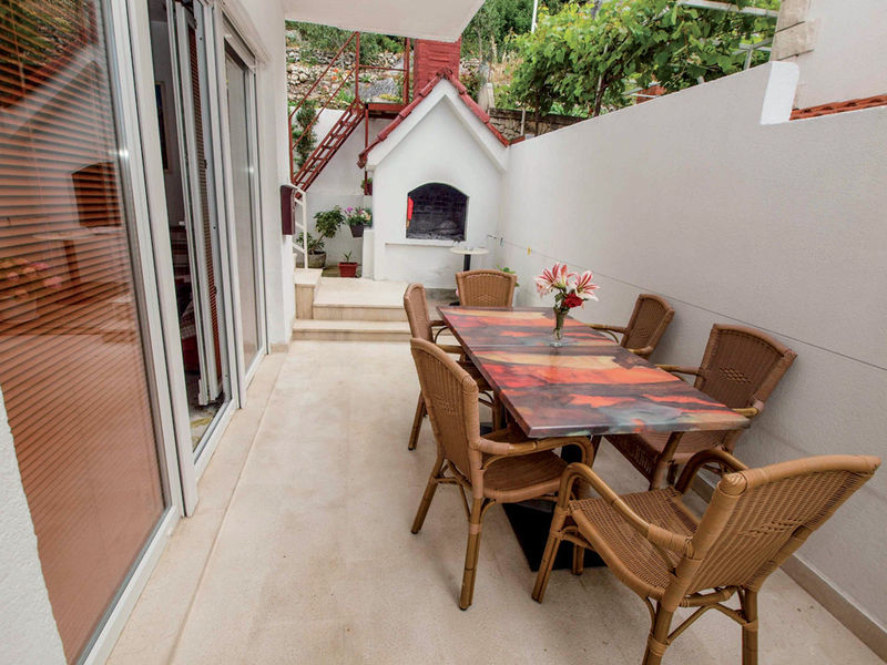 Vila Grmoja