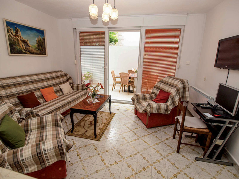 Vila Grmoja