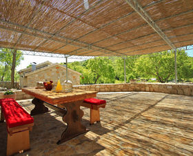 Vila Vinia