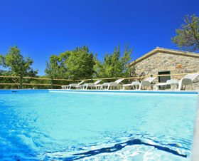 Vila Vinia