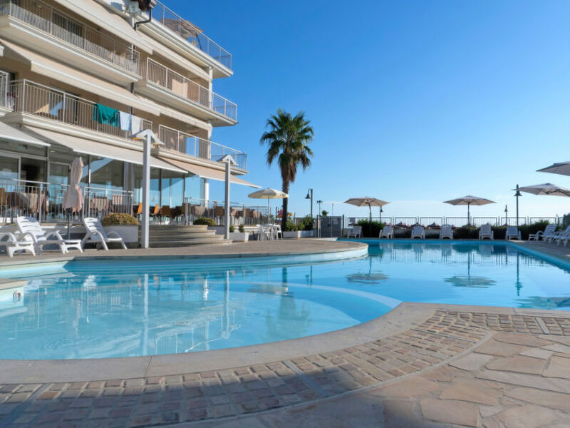 Casa Del Mar