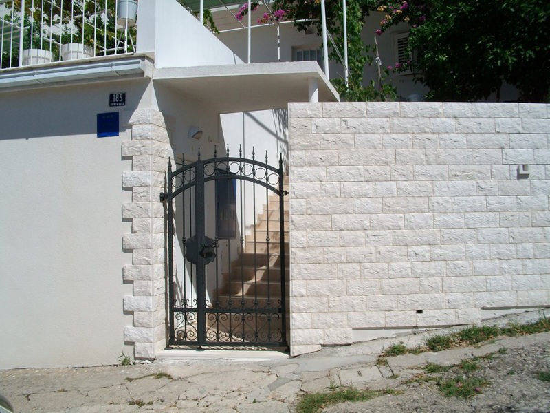 Apartmány Varja