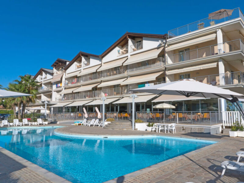 Casa Del Mar