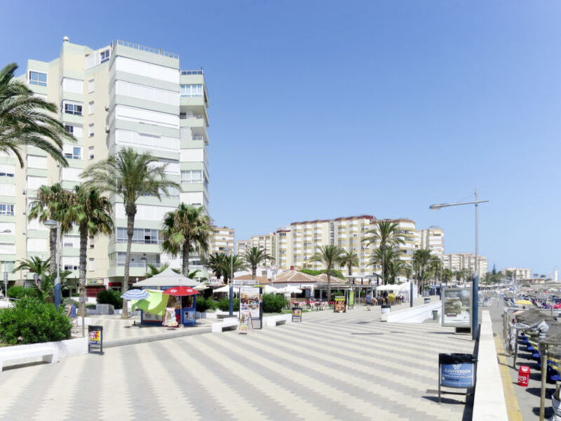 Amazing 3 Bedrooms Front Sea View.