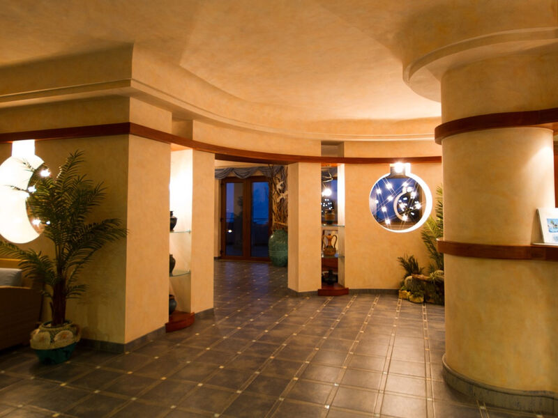 Tonicello Resort And Spa