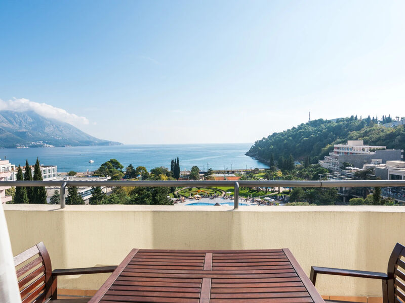 Iberostar Bellevue
