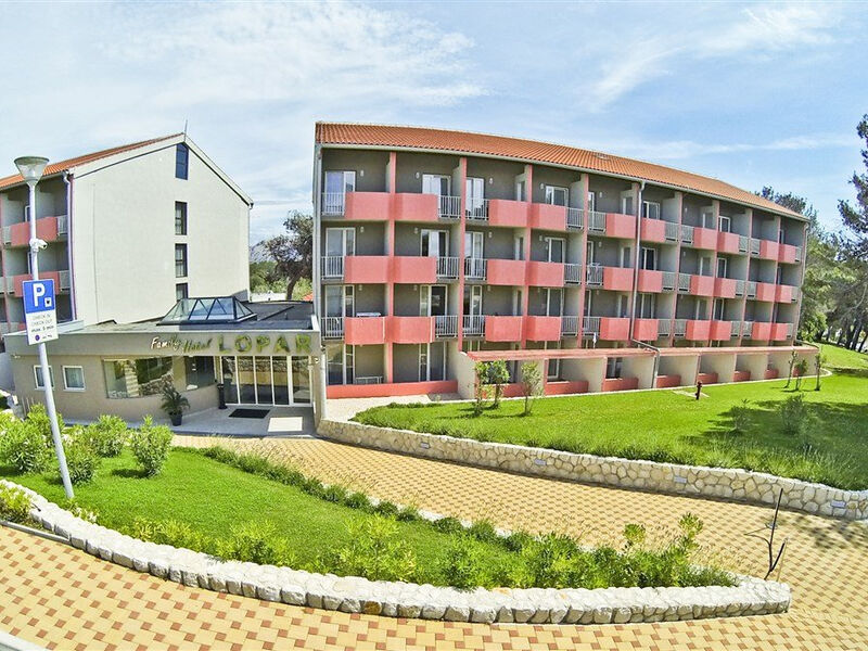 Plaža Sunny Hotel + Lopar Hotel