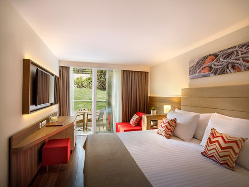 Valamar Girandella Resort - Family Hotel