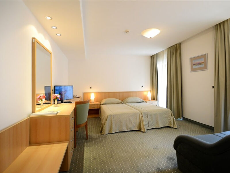Hotel Flores