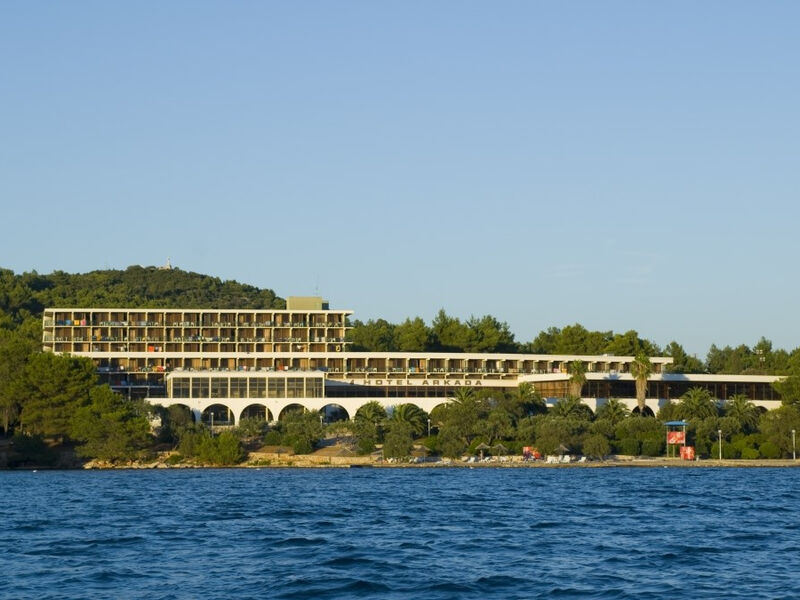 Hotel ARKADA