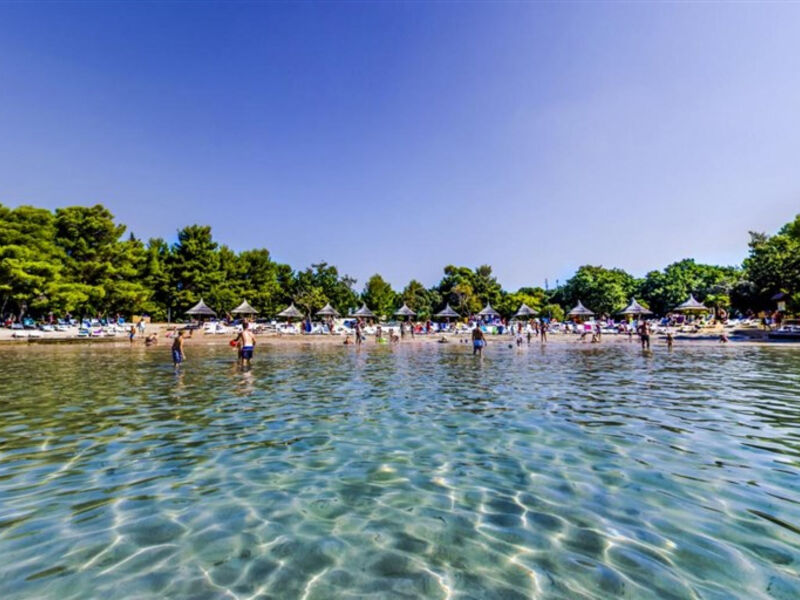 Resort Pine Beach Pakoštane