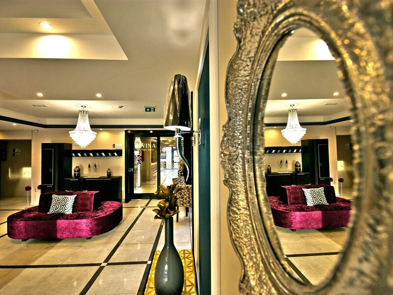Boutique Hotel Divina