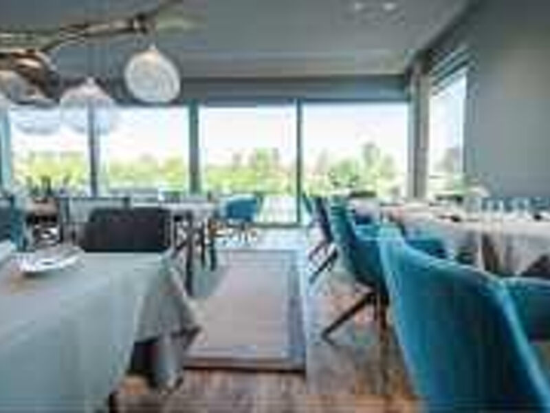 LAGO hotel & restaurant am see