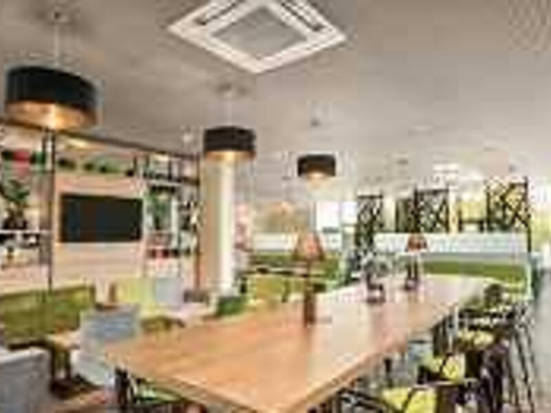 Hotel Super 8 Munich City North