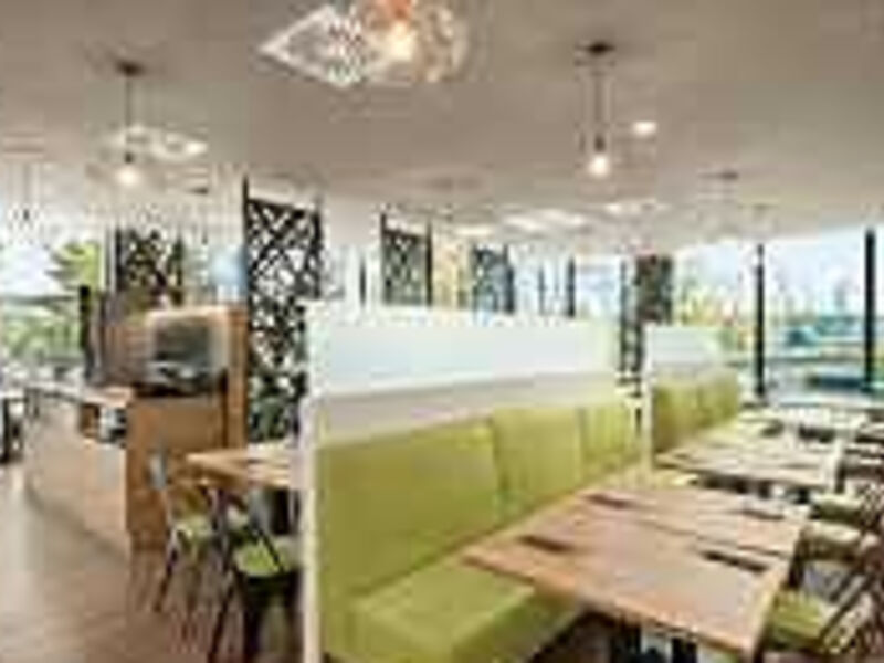 Hotel Super 8 Munich City North