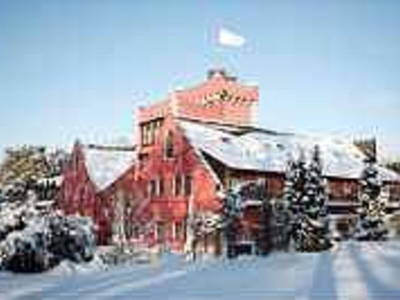 The Lakeside Burghotel zu Strausberg s