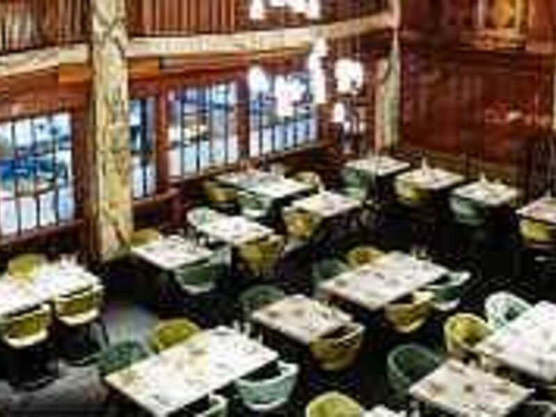 Hotel Reichshof Hamburg Curio Collection by Hilton