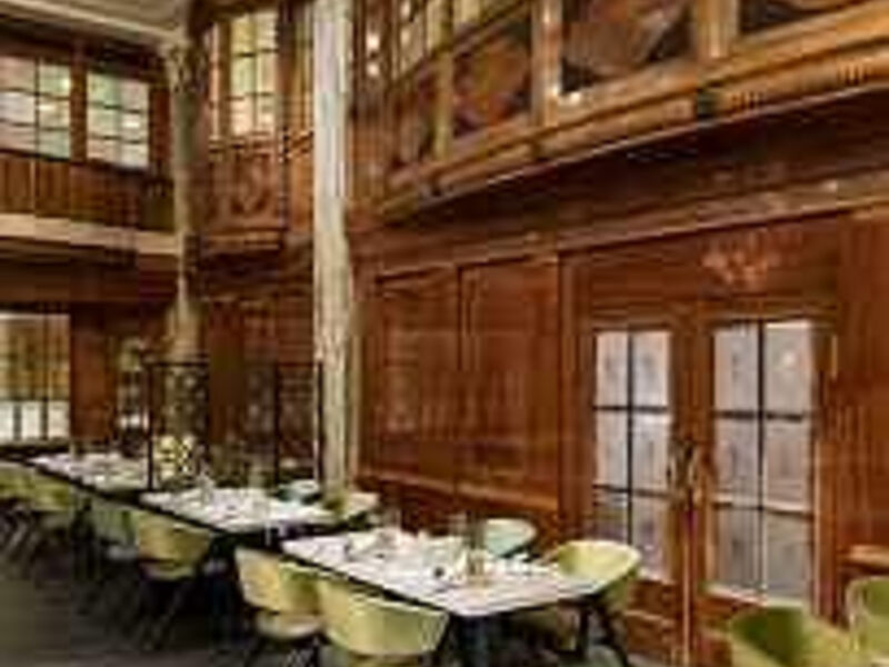 Hotel Reichshof Hamburg Curio Collection by Hilton