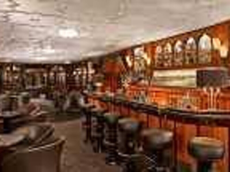 Hotel Reichshof Hamburg Curio Collection by Hilton