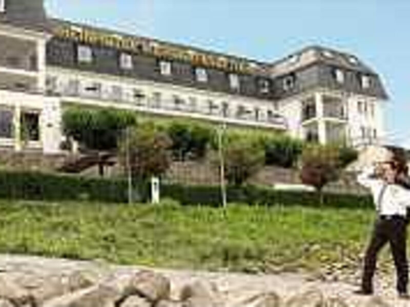 Rheinhotel Vier Jahreszeiten S