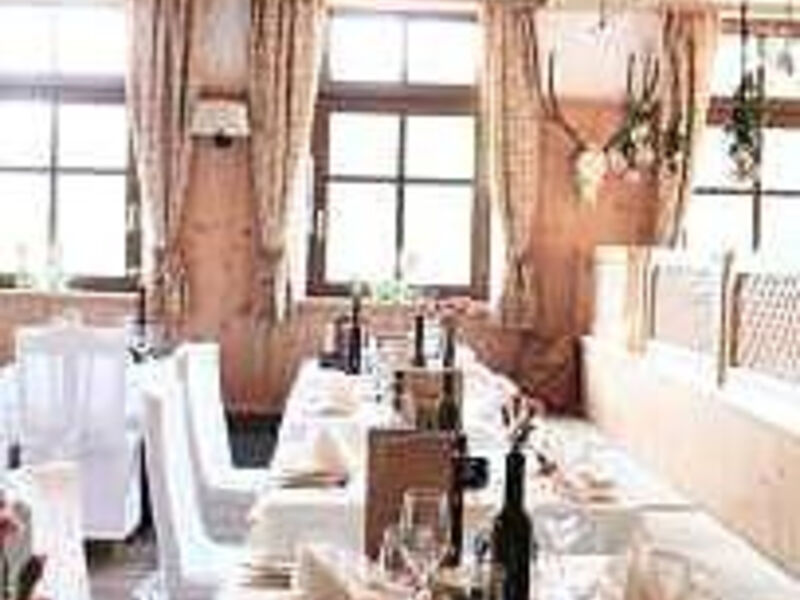 1. Almwellness Hotel Tuffbad