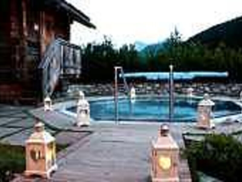 1. Almwellness Hotel Tuffbad
