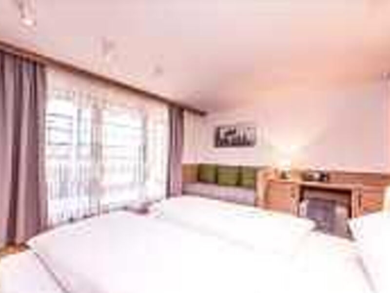 Hotel Puradies