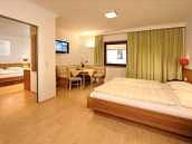 Hotel Tirolerbuam