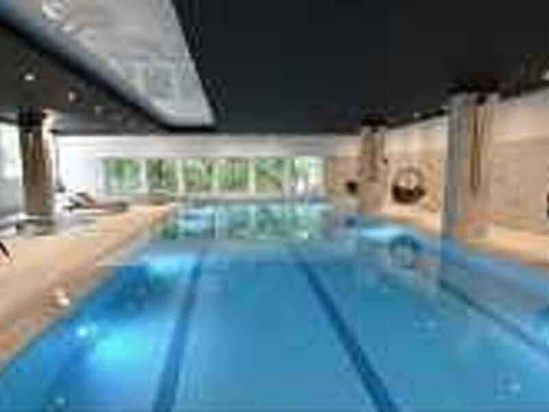 Shuum Hotel