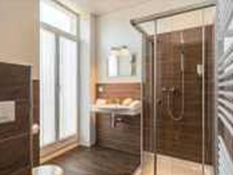 Carlton-Europe Hotel