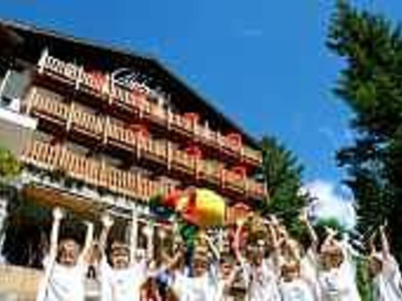 Panorama Kidshotel Alphubel