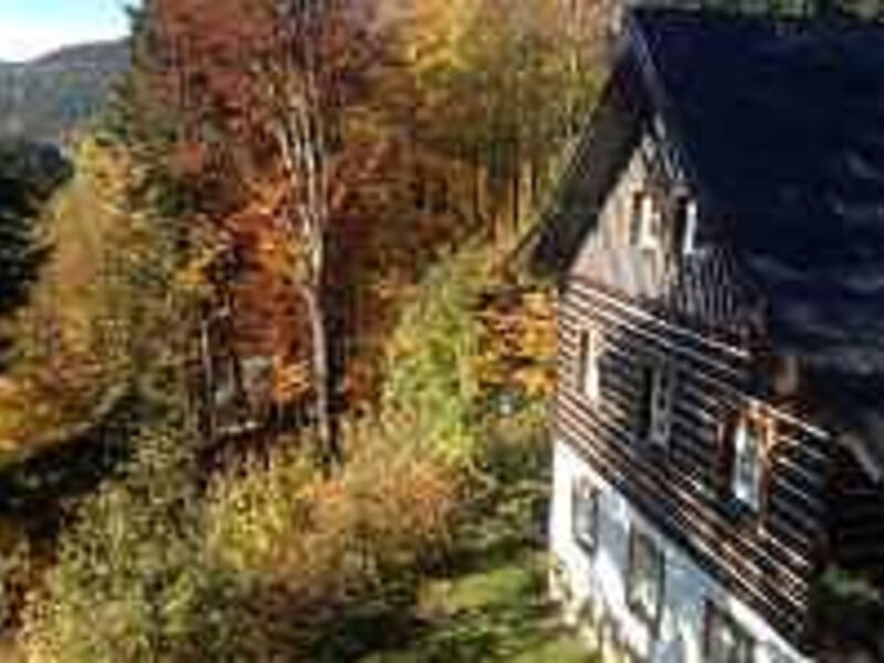 Hotel Tri ruze