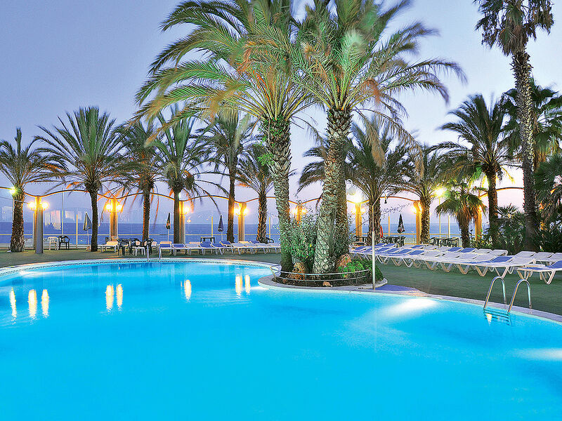 Hotel Caprici
