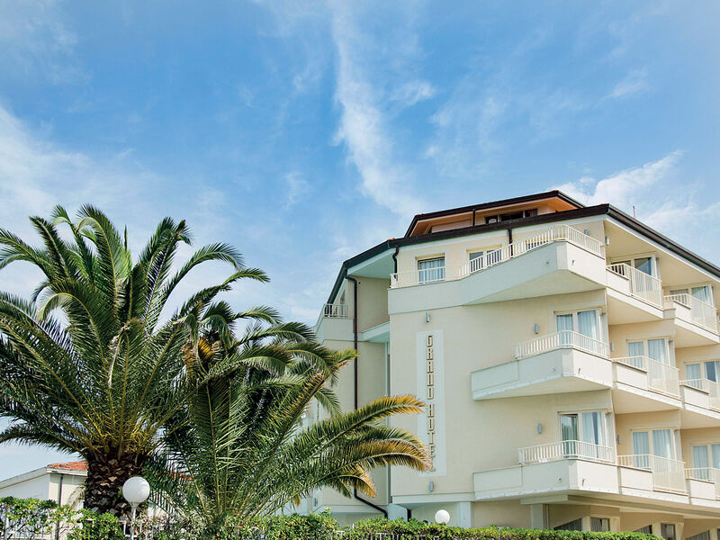 Grand Hotel