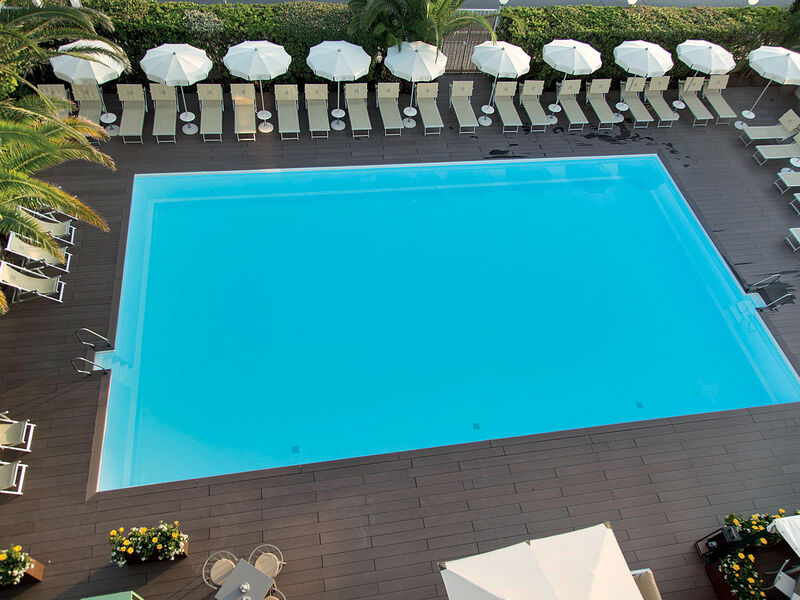 Grand Hotel