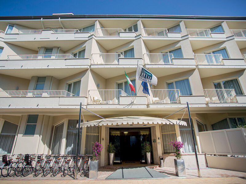 Grand Hotel
