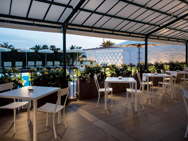 Grand Hotel